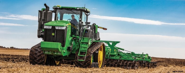 John Deere 9RT model year 2022